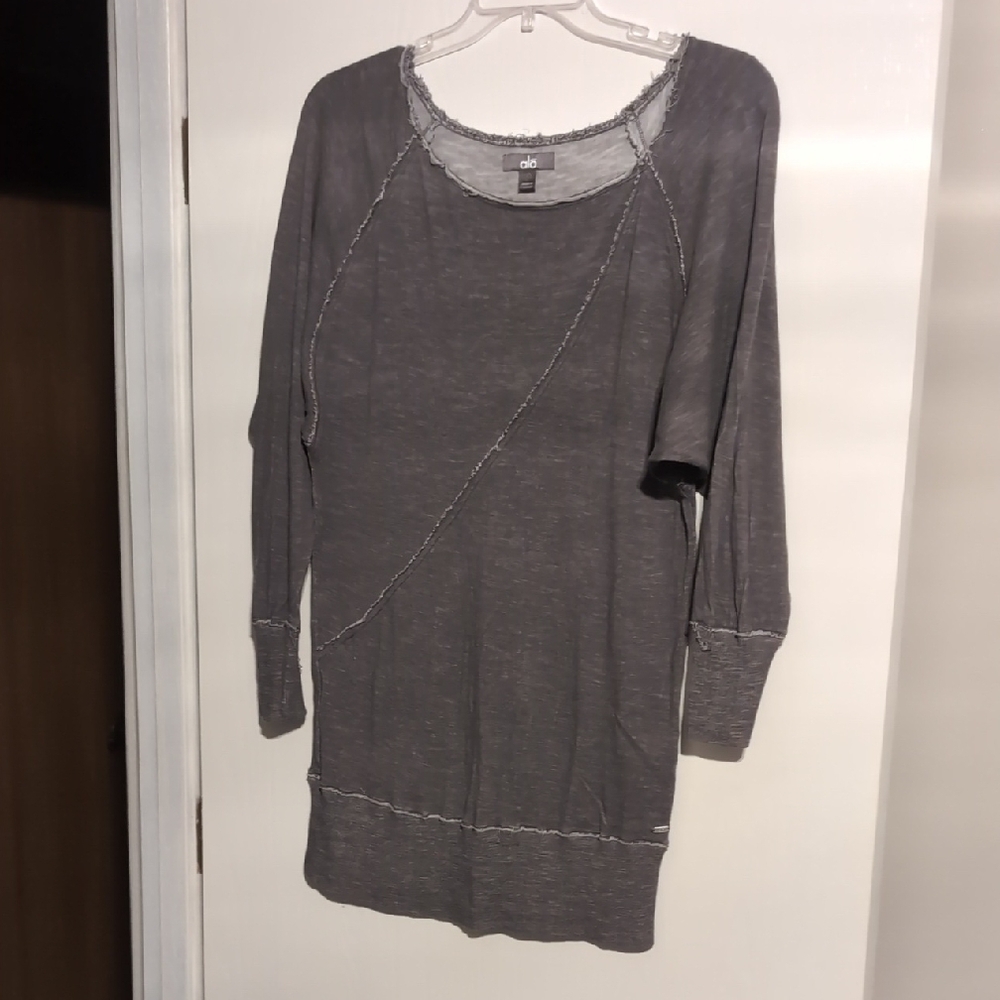 Alo Gray Top